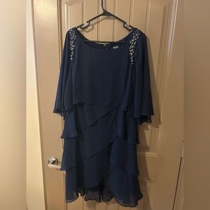 SLNY brand new navy blue dress! Light flowy fabric. Size 14.